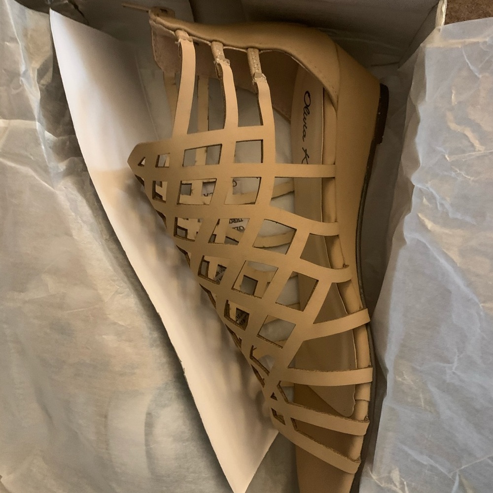 Oliva k sandals